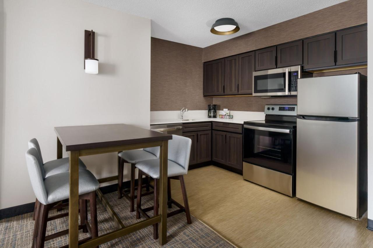 Residence Inn Hartford Роки-Хилл Экстерьер фото